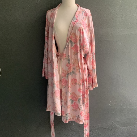 Victoria’s Secret - Picture 9 of 13